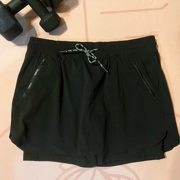 Athleta Black Trekkie Active Skirt Workout Zipper Pockets Drawstring Women's 10 - Picture 2 of 8